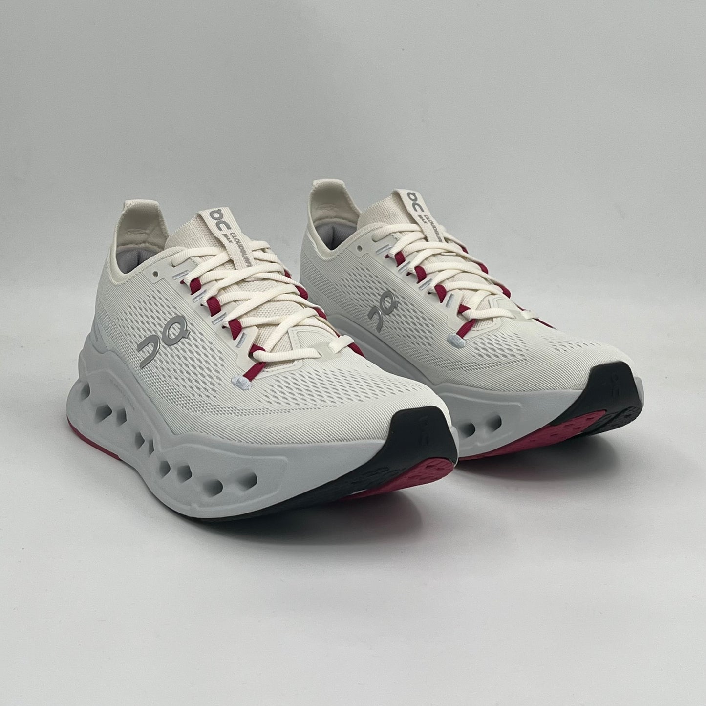 On Running Cloudsurfer Max Ivory Artctic