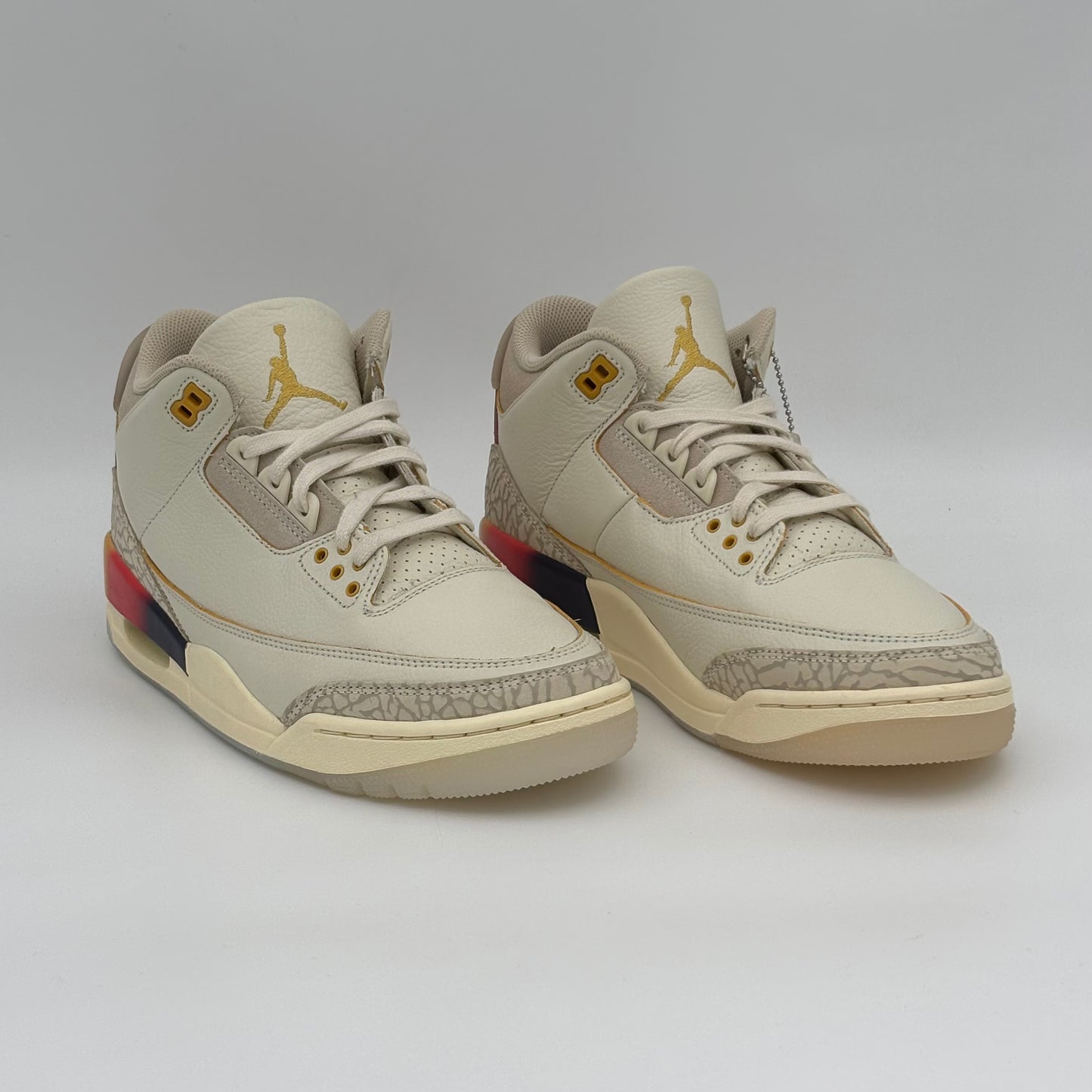 Jordan 3 Retro SP J Balvin
Medellín Sunset