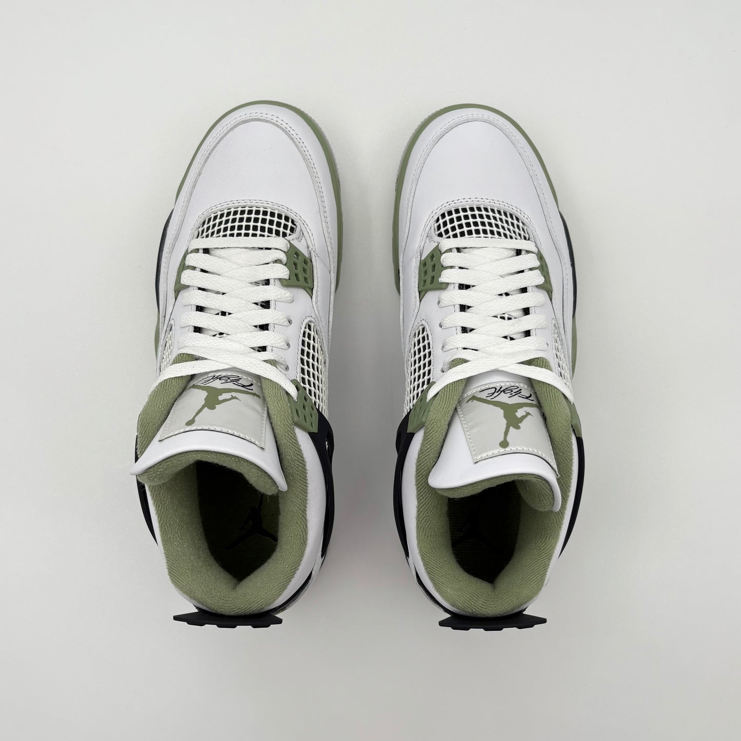 Jordan 4 Retro Seafoam