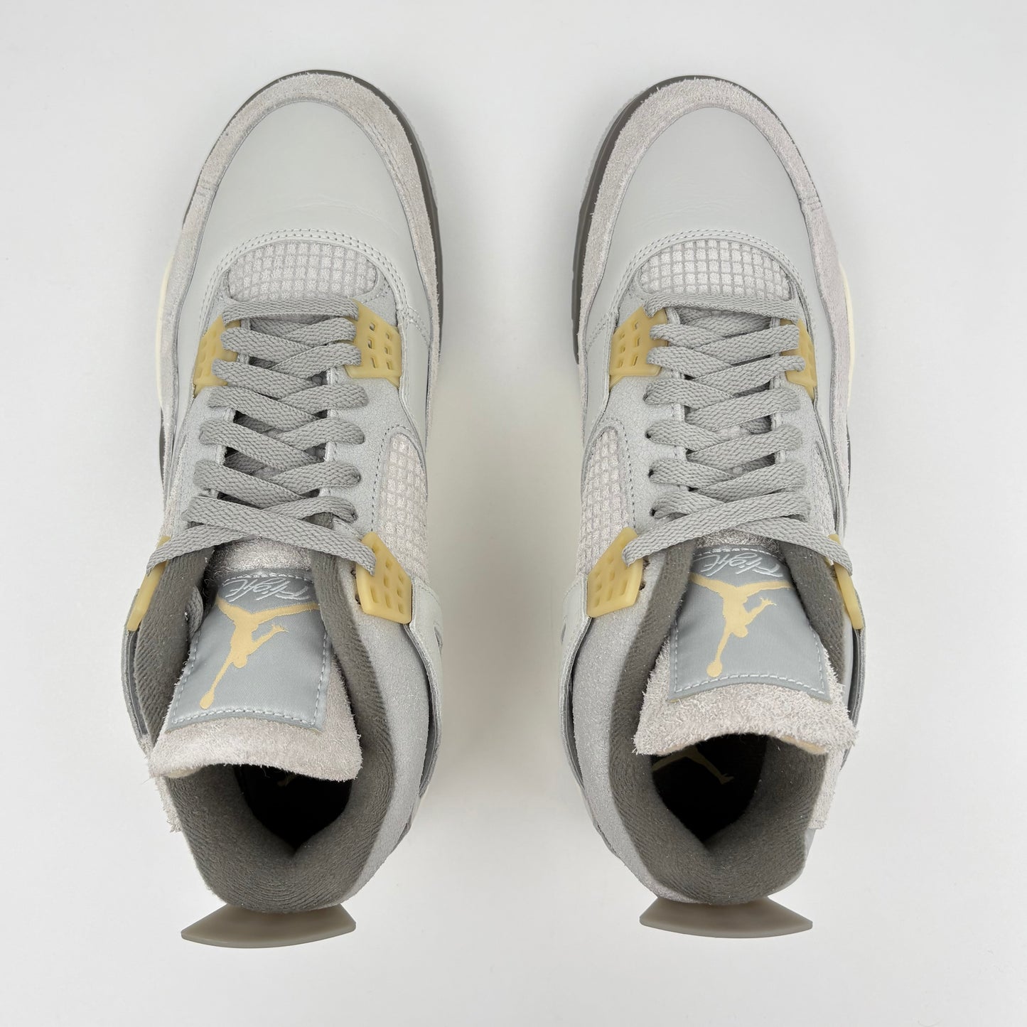 Jordan 4 Retro SE
Craft Photon Dust