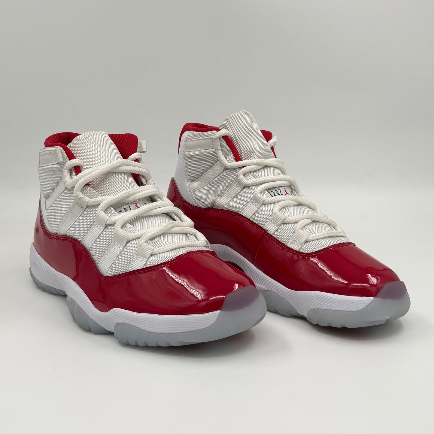 Air Jordan 11 Retro Cherry 2022