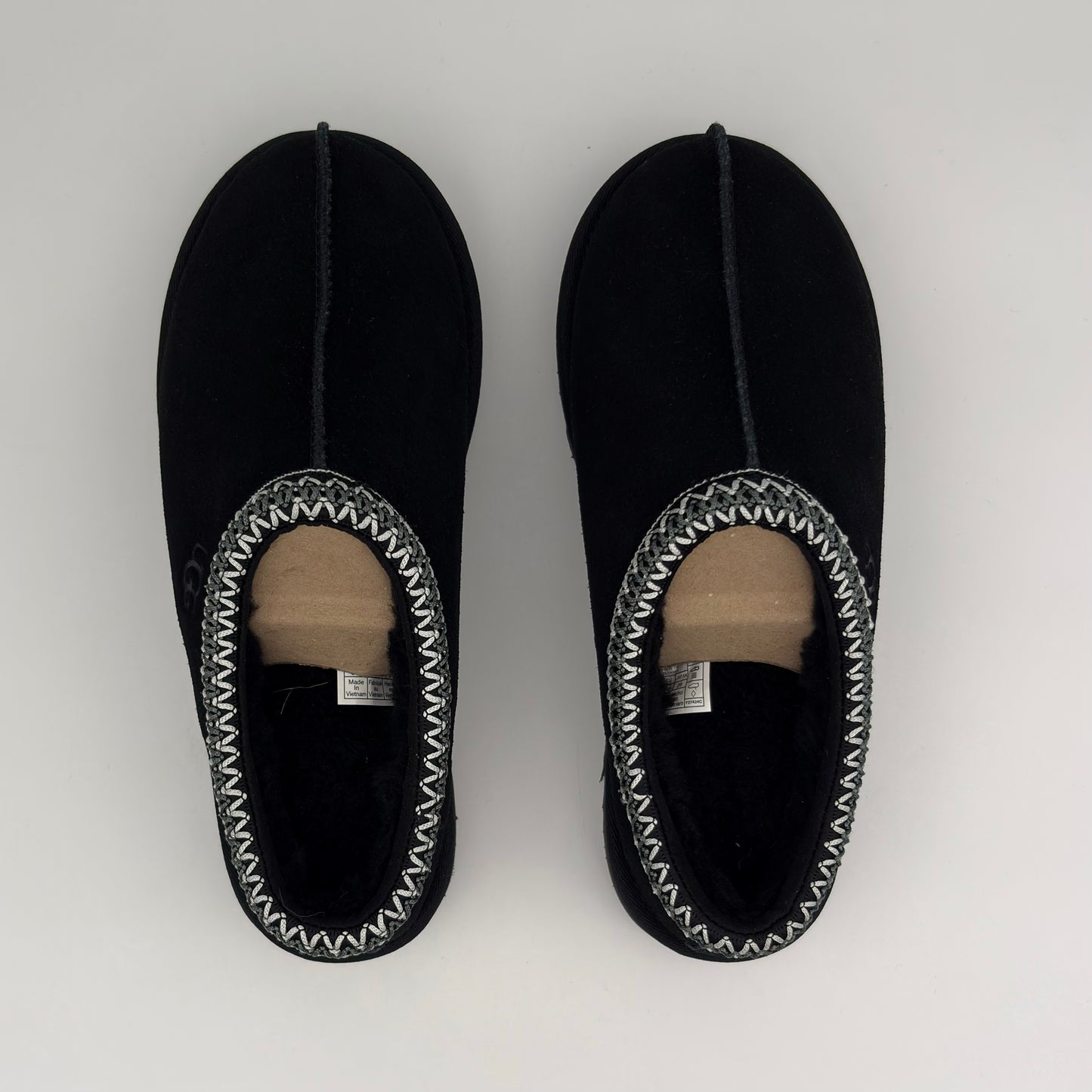 UGG Tazz slipper black