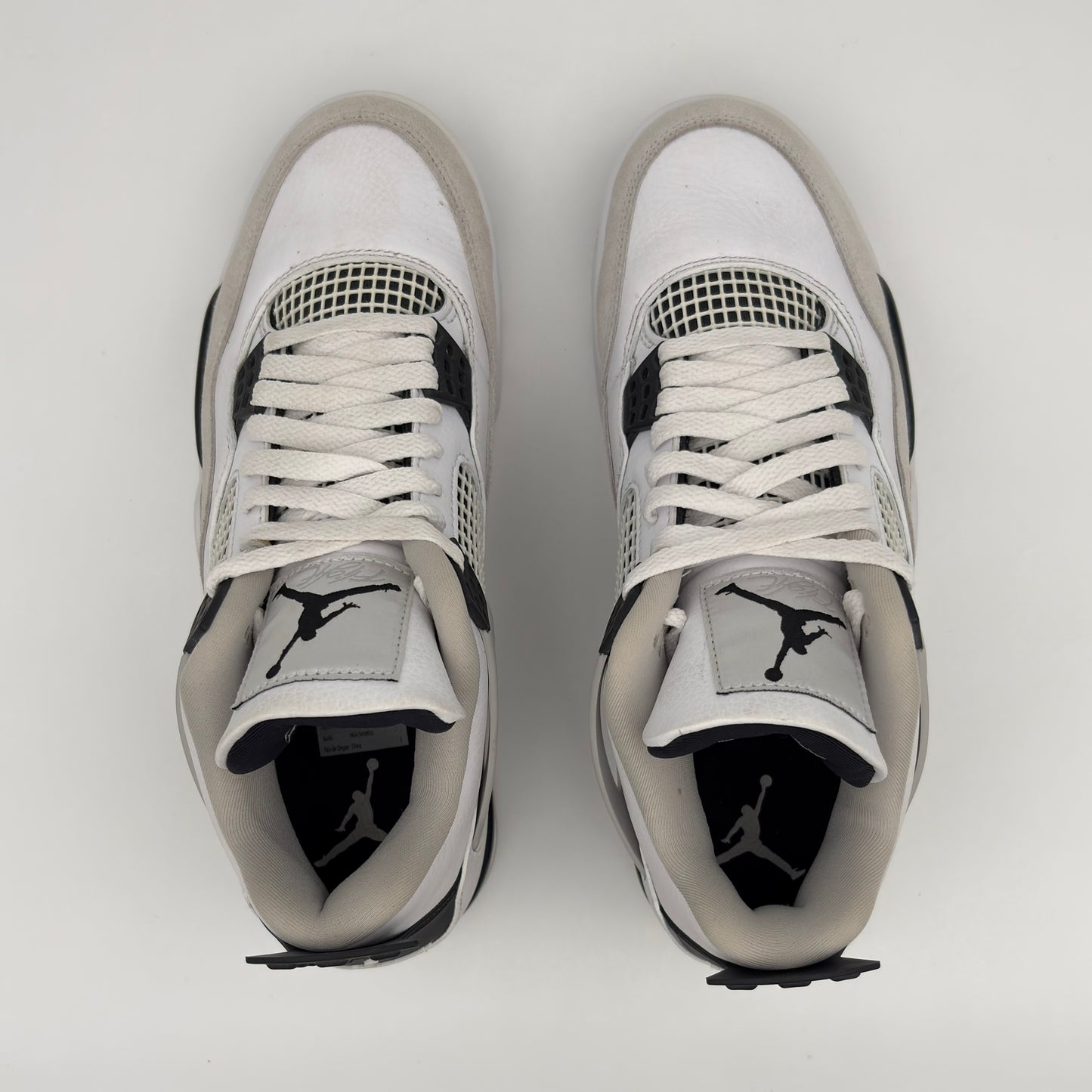 Jordan 4 Retro
Military Black (GS)