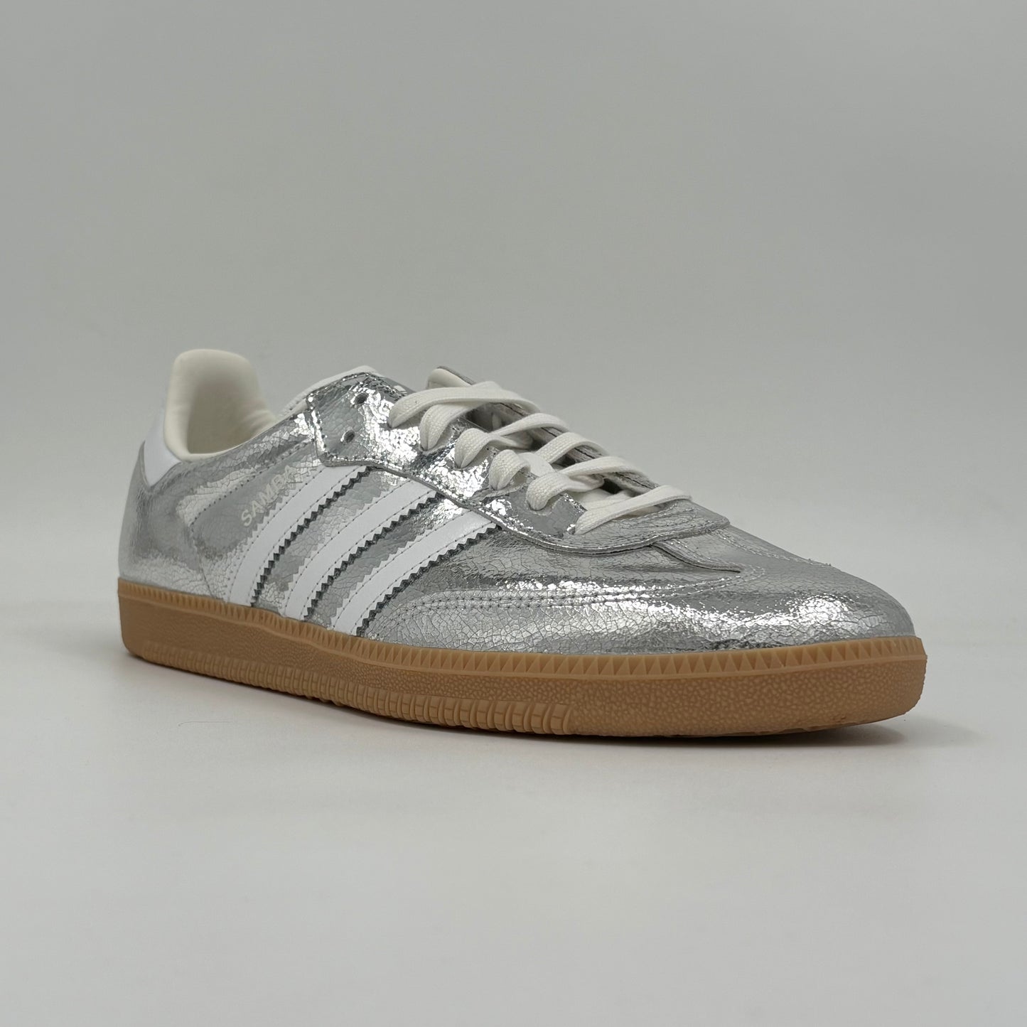 Adidas Samba OG
Silver Metallic Cracked Leather (Women's)