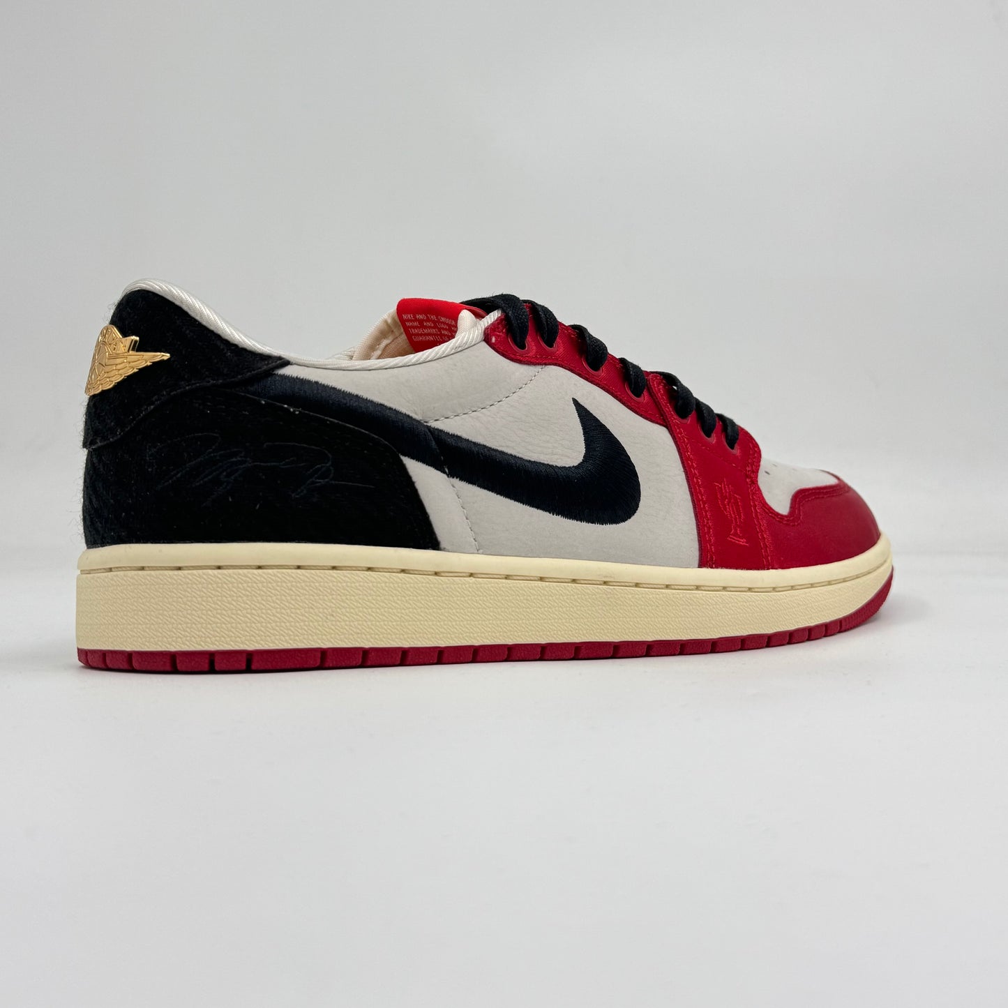 Air Jordan 1 Retro Low OG Trophy Room "Away"