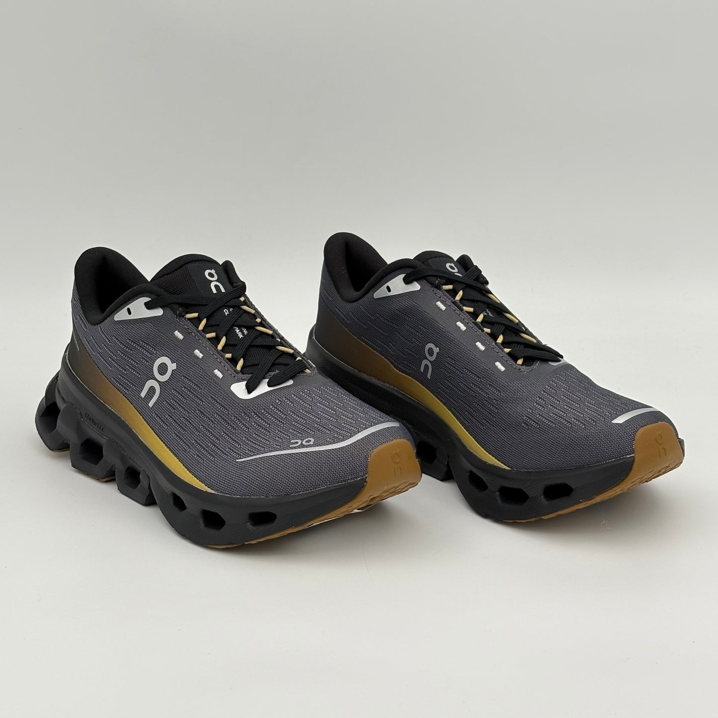 On Running Cloudspark Iron Black