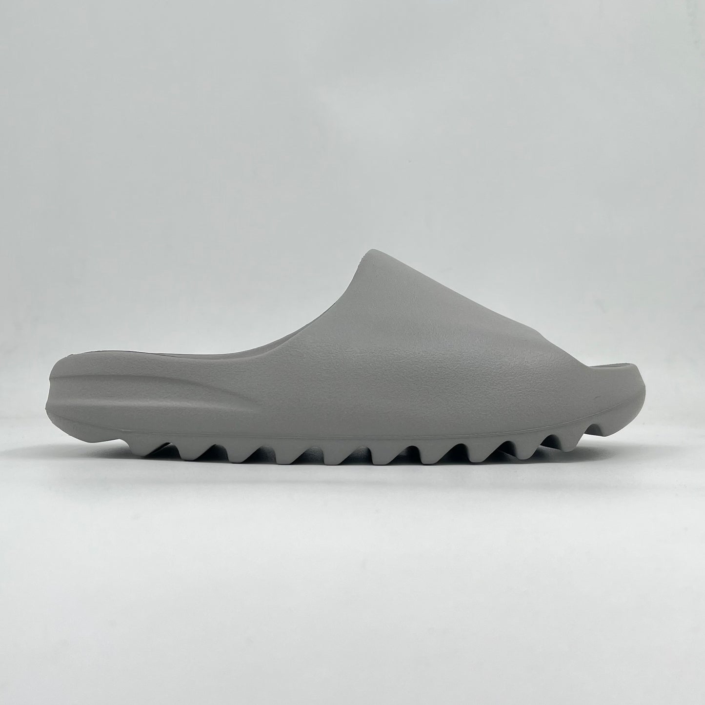 YZY YS-01 Gris