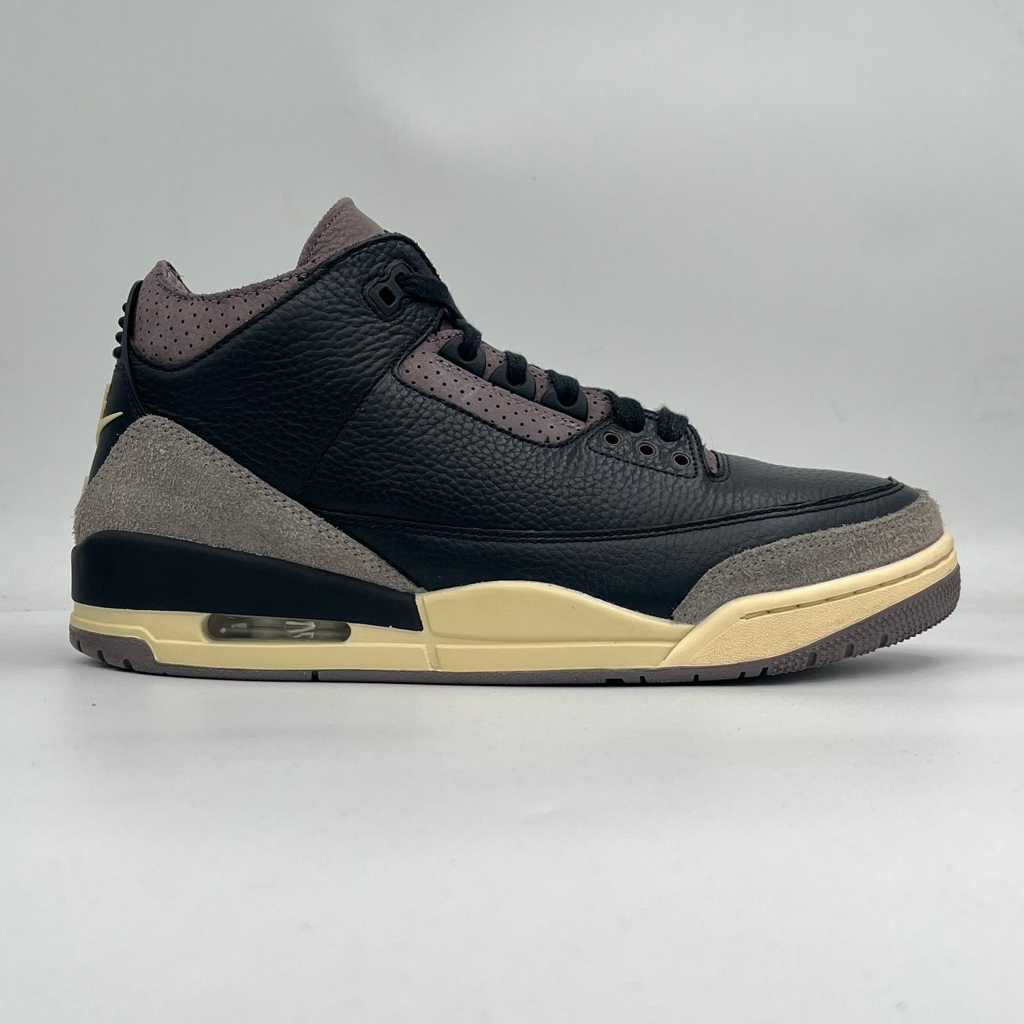 Jordan 3 Retro OG SP A Ma Maniére While You Were Sleeping (Pre-owned 9/10)