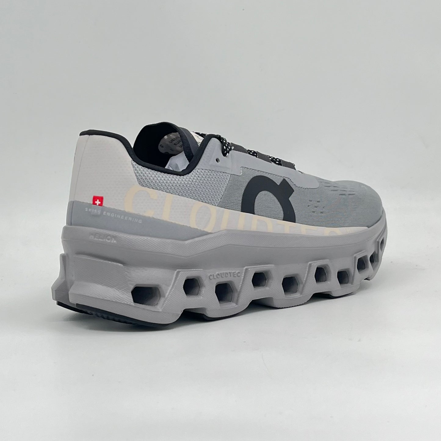 On Running Cloudmonster Alloy Silver
