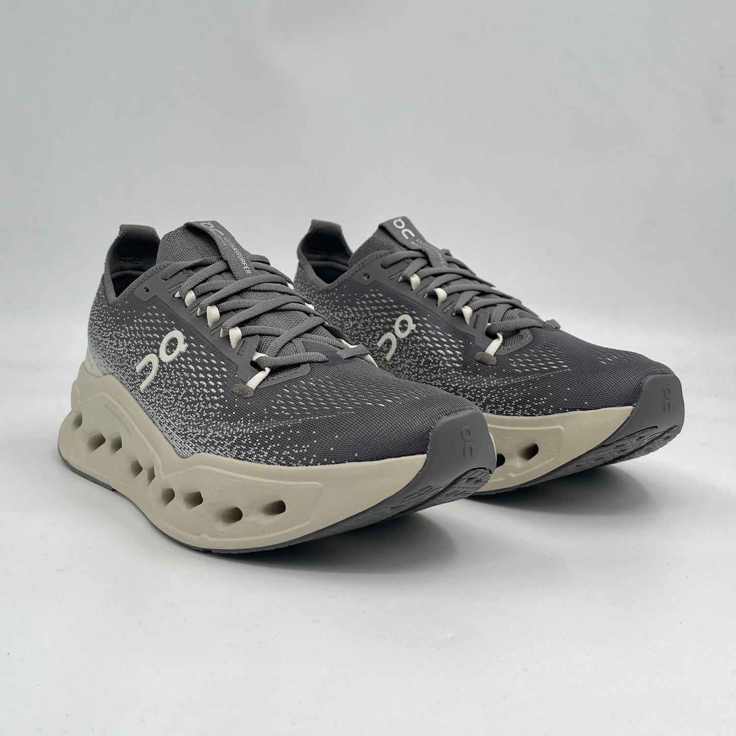 On Running Cloudsurfer Max Asphalt Ice