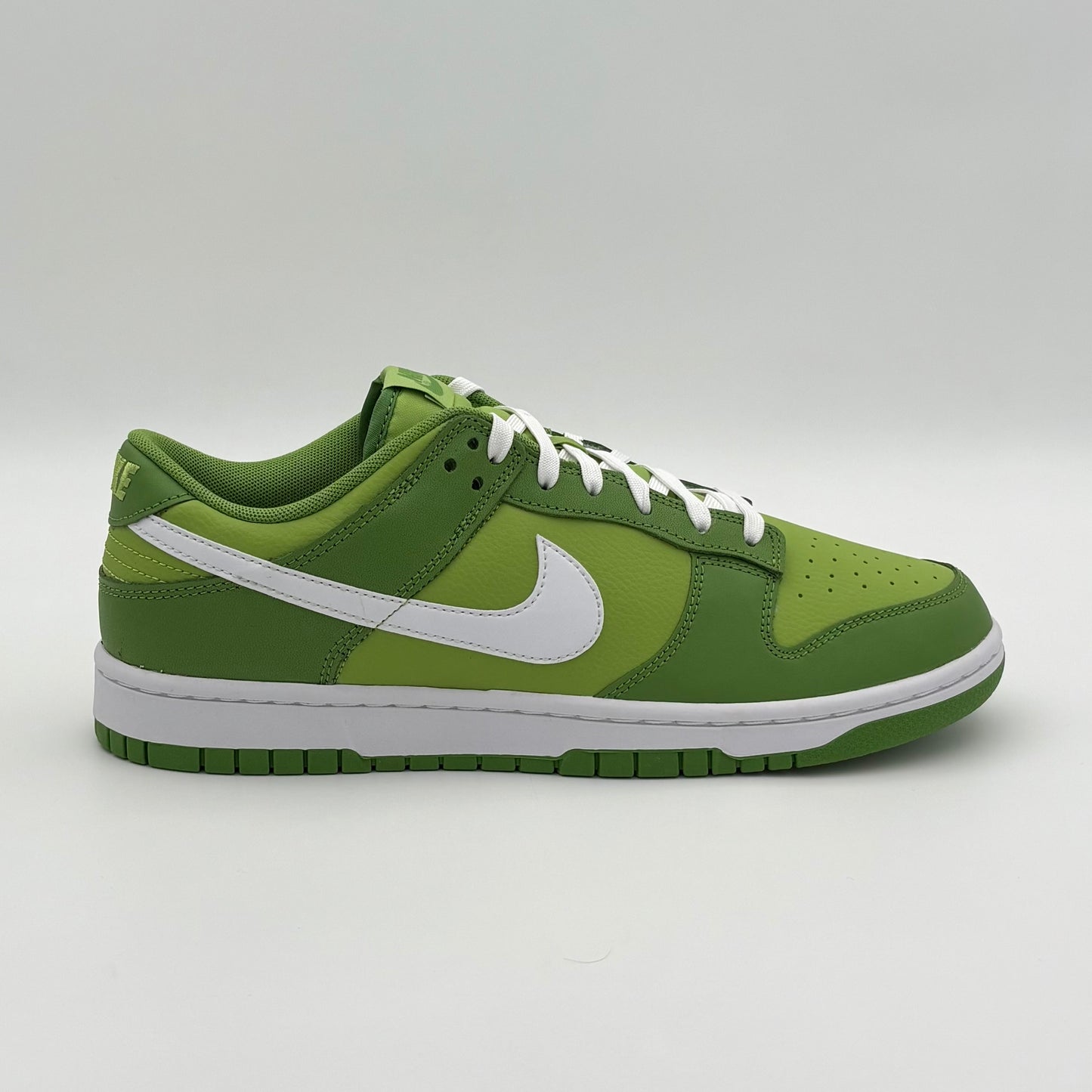 Nike Dunk Low in Chlorophyll Green