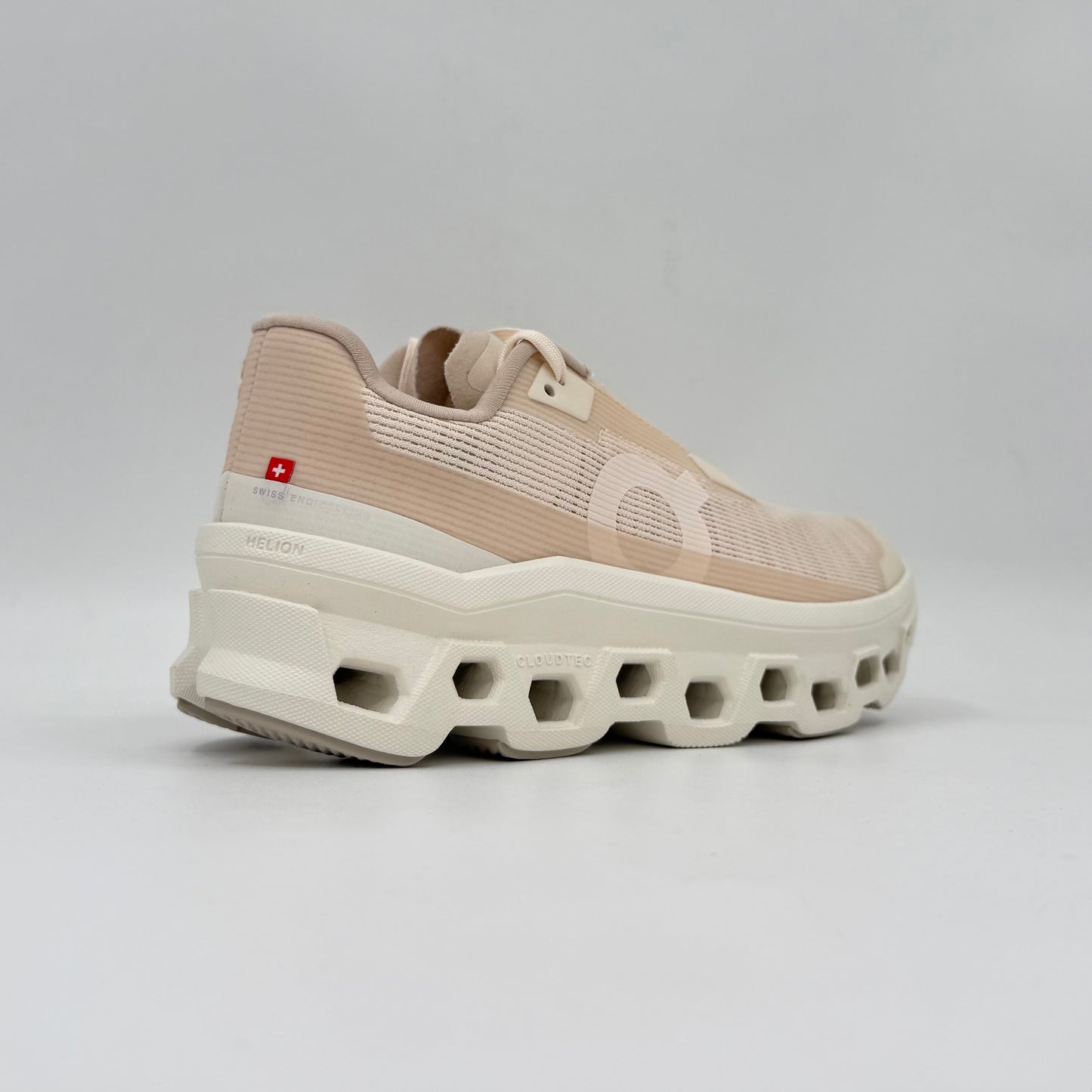 Cloudmonster Void Dew Ivory