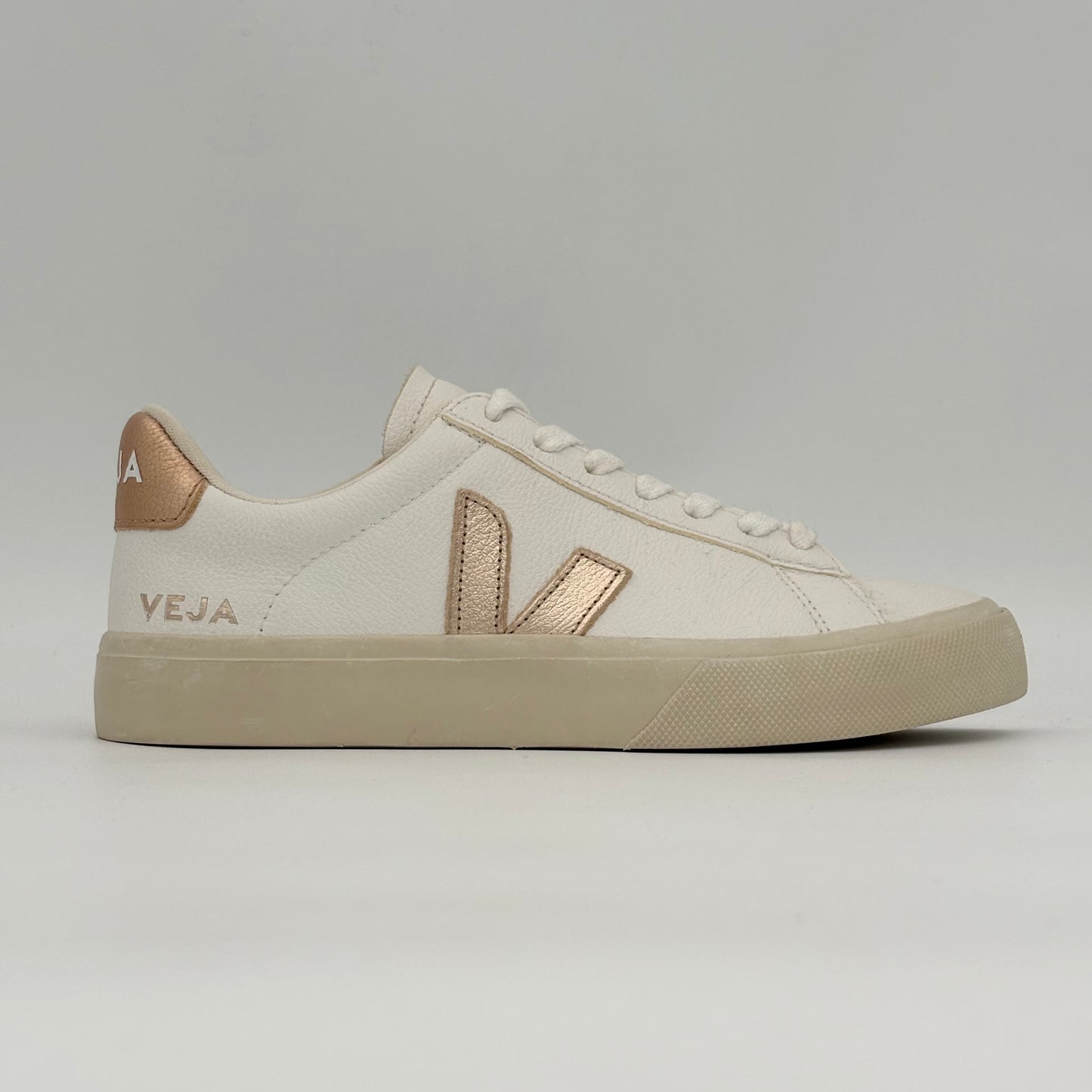 Veja Campo ChromeFree White Rose Gold