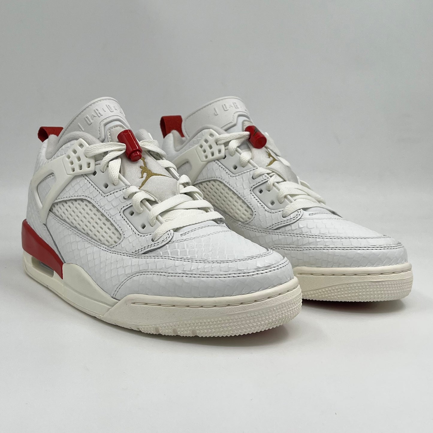 Jordan Spizike Low "El Vuelo"