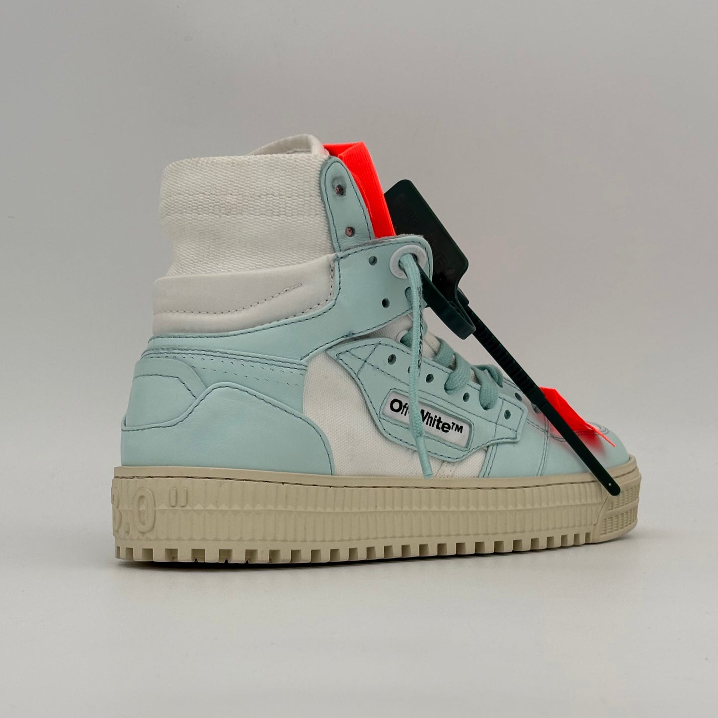 Off White Off-Court 3.0 High
White Mint