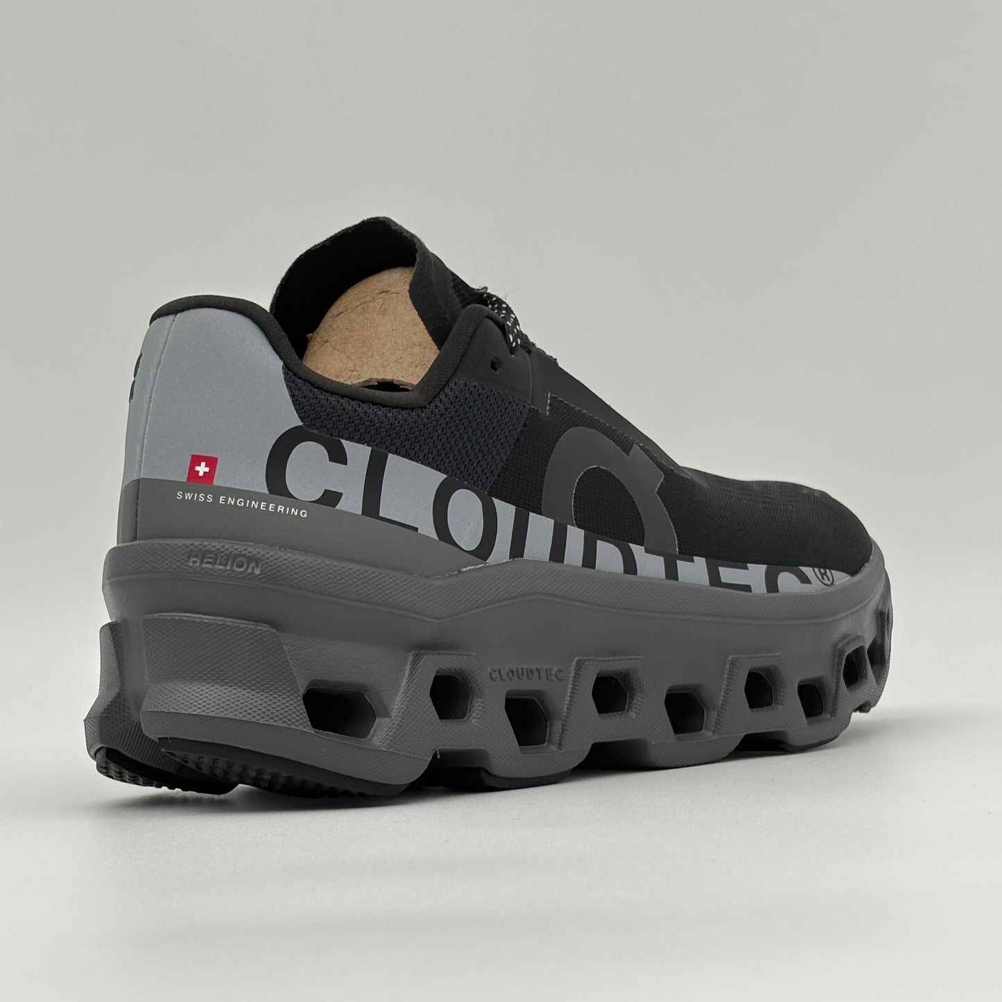 On Running Cloudmonster Lumos Black