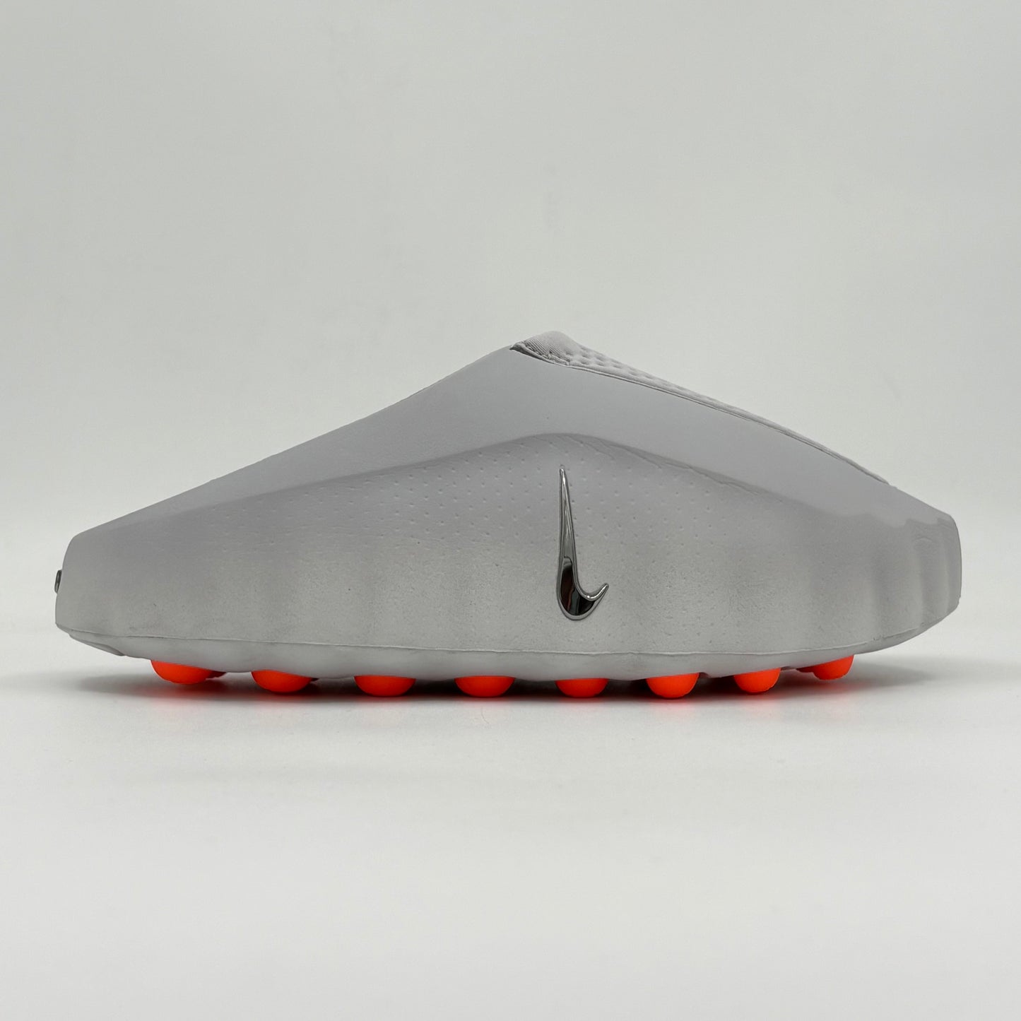 Nike Mind 001 Slide
Light Smoke Grey