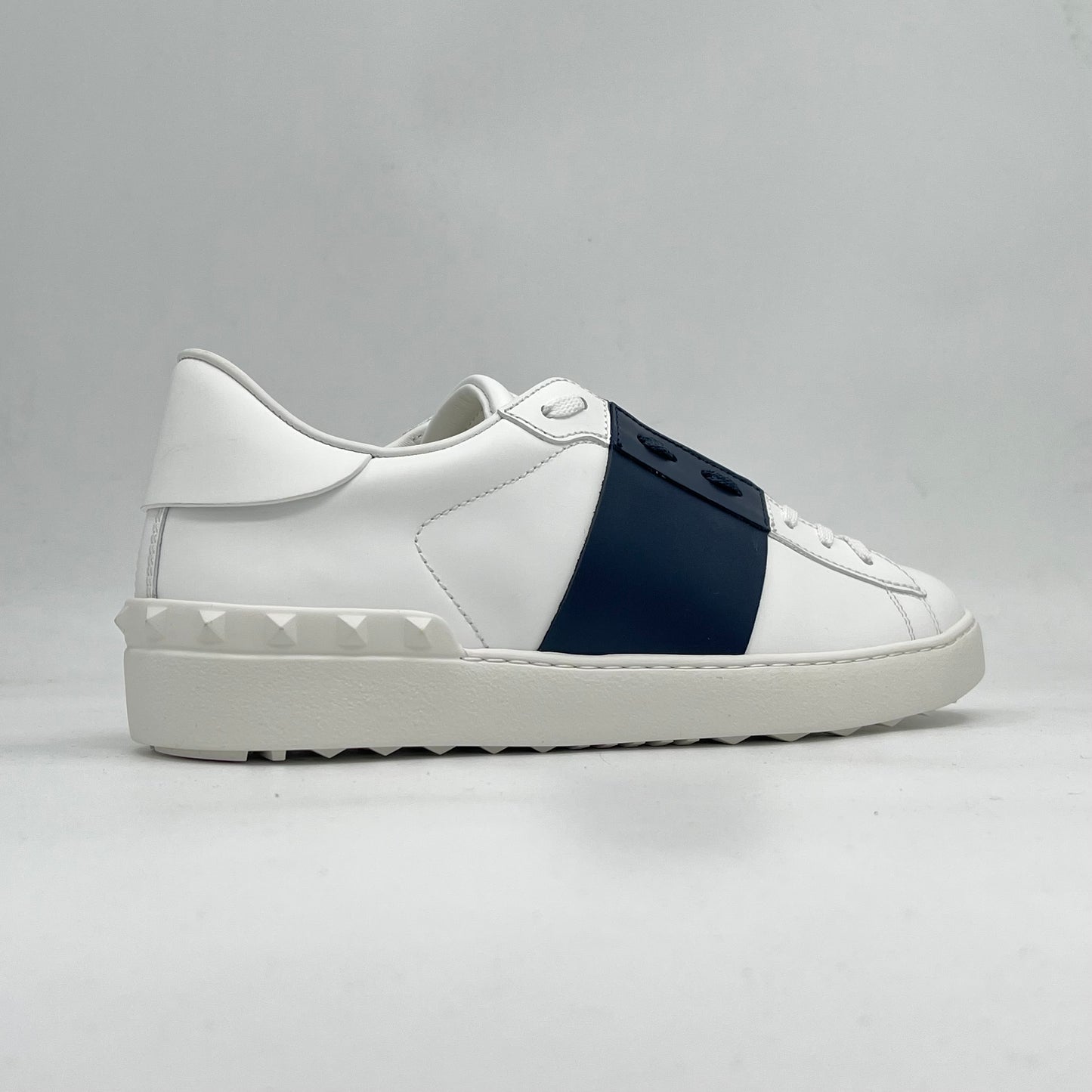 VALENTINO GARAVANI ONE STUD