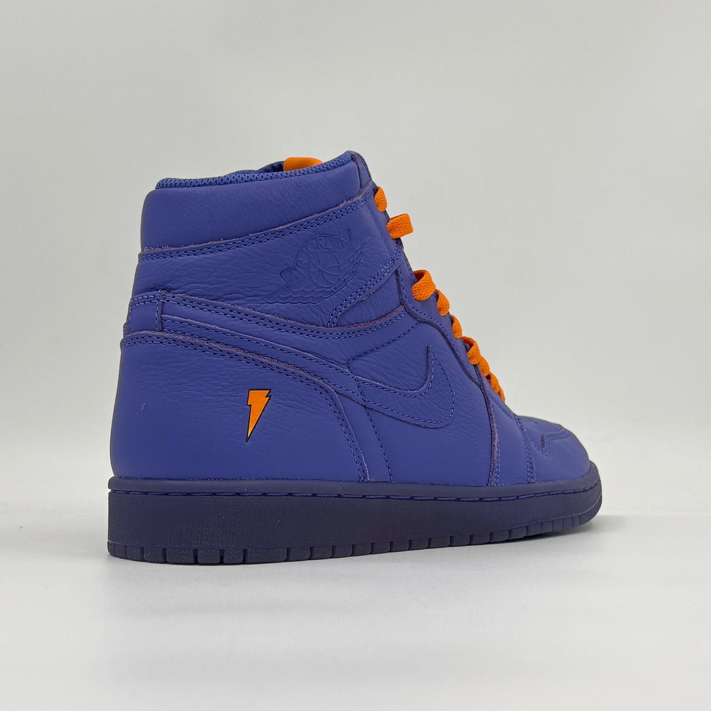 Air Jordan 1 Retro High OG Gatorade Rush Violet