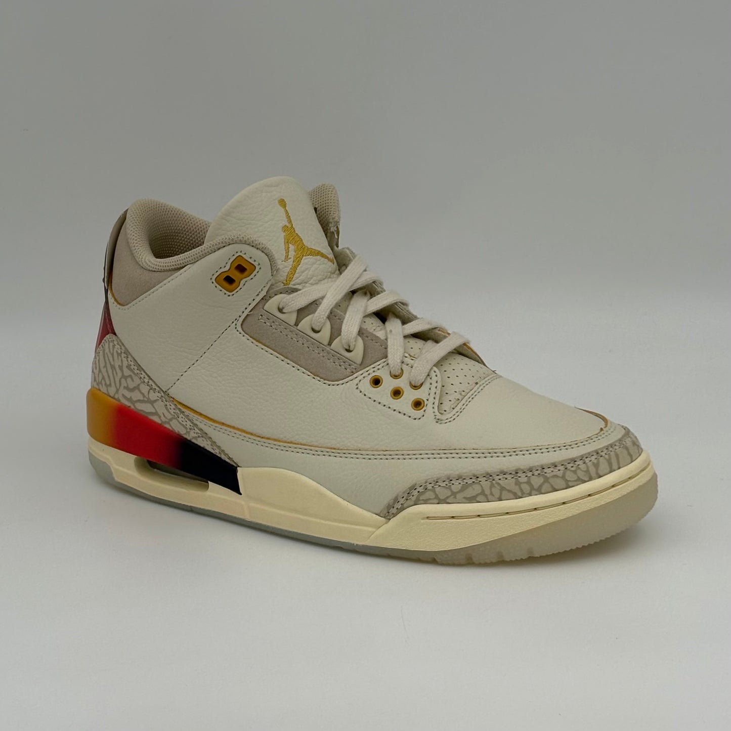 Jordan 3 Retro SP J Balvin
Medellín Sunset