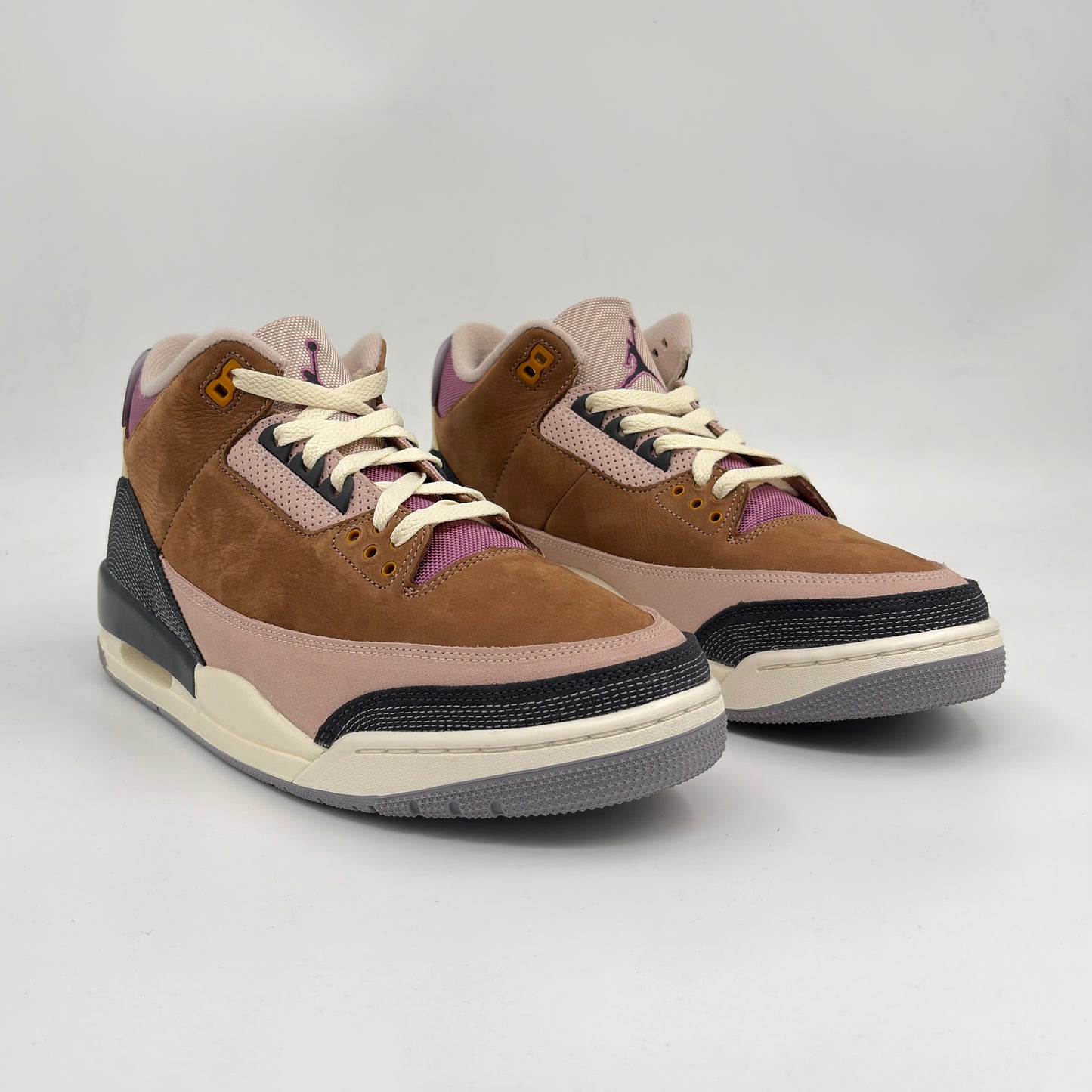 Air Jordan 3 Retro "Winterized - Archaeo Brown"