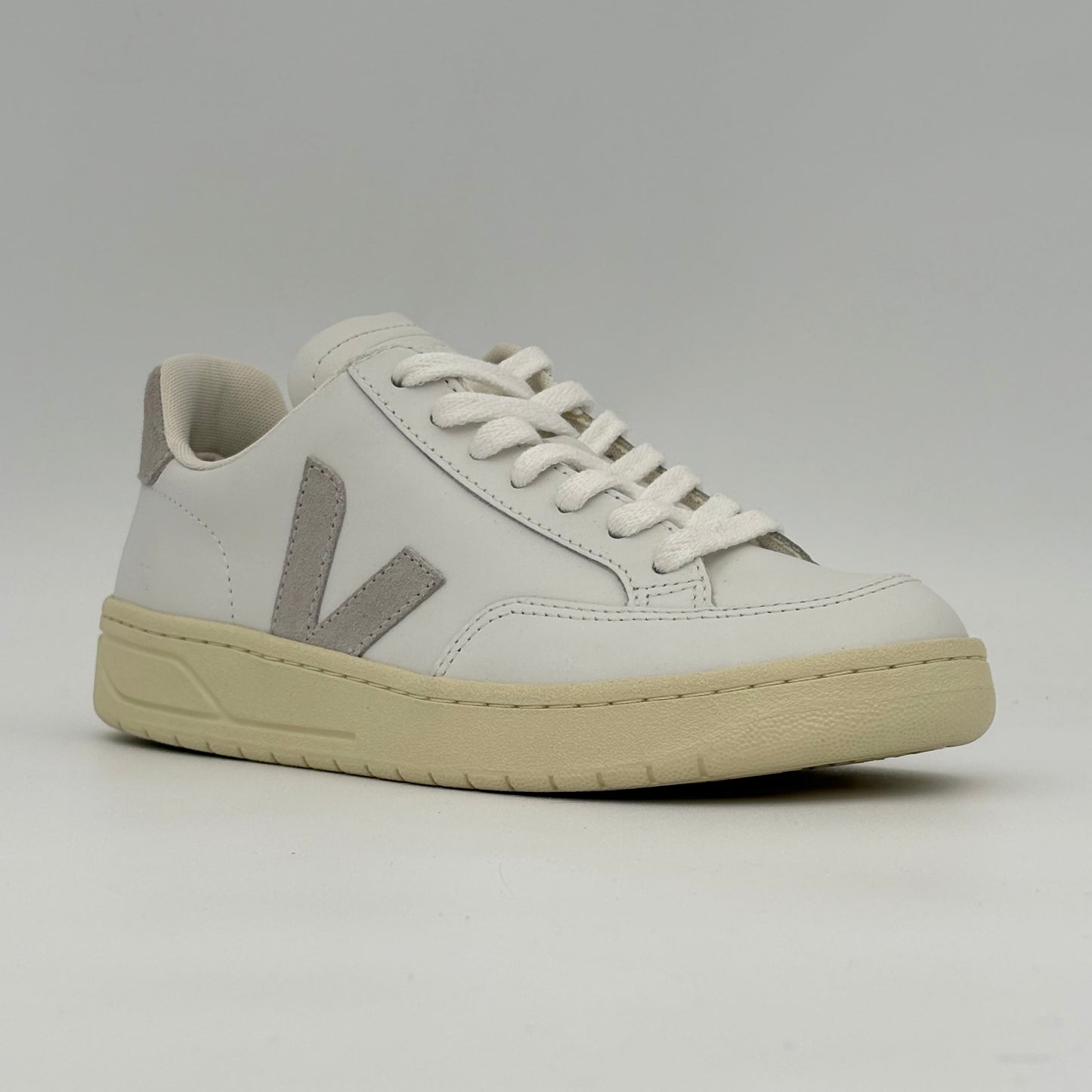 Veja V-12 White Natural Suede
