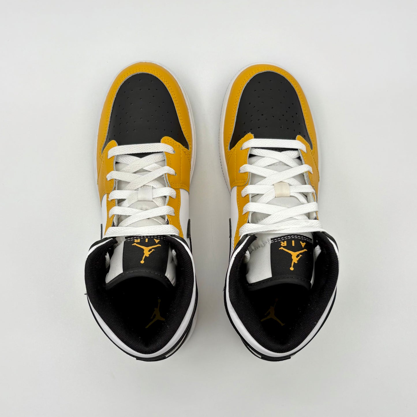 Jordan 1 Mid Yellow Ochre