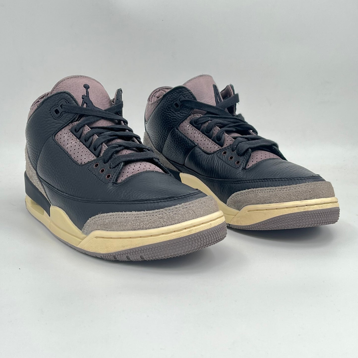 Jordan 3 Retro OG SP A Ma Maniére While You Were Sleeping (Pre-owned 9/10)