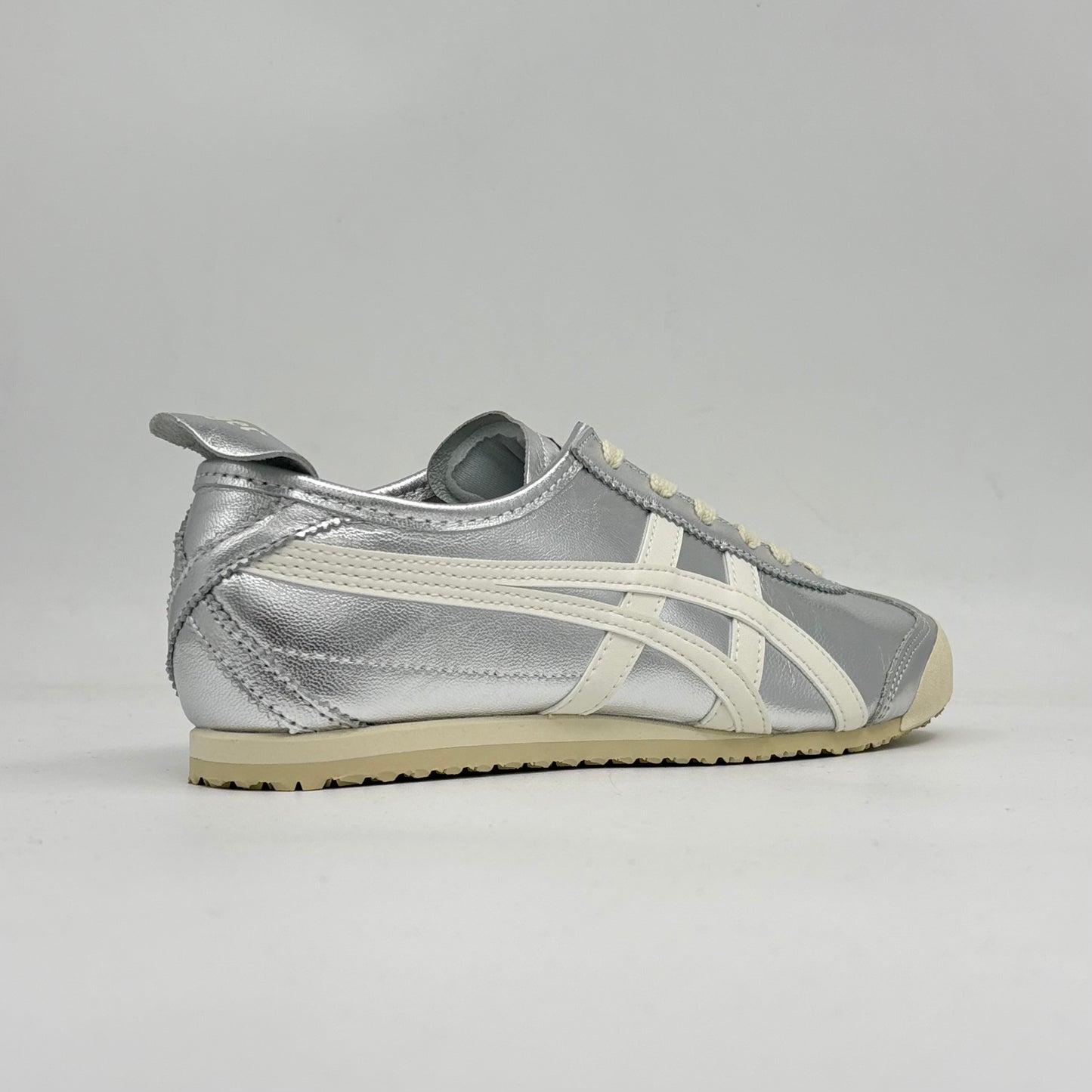 Onitsuka Tiger Mexico 66 Silver Off White