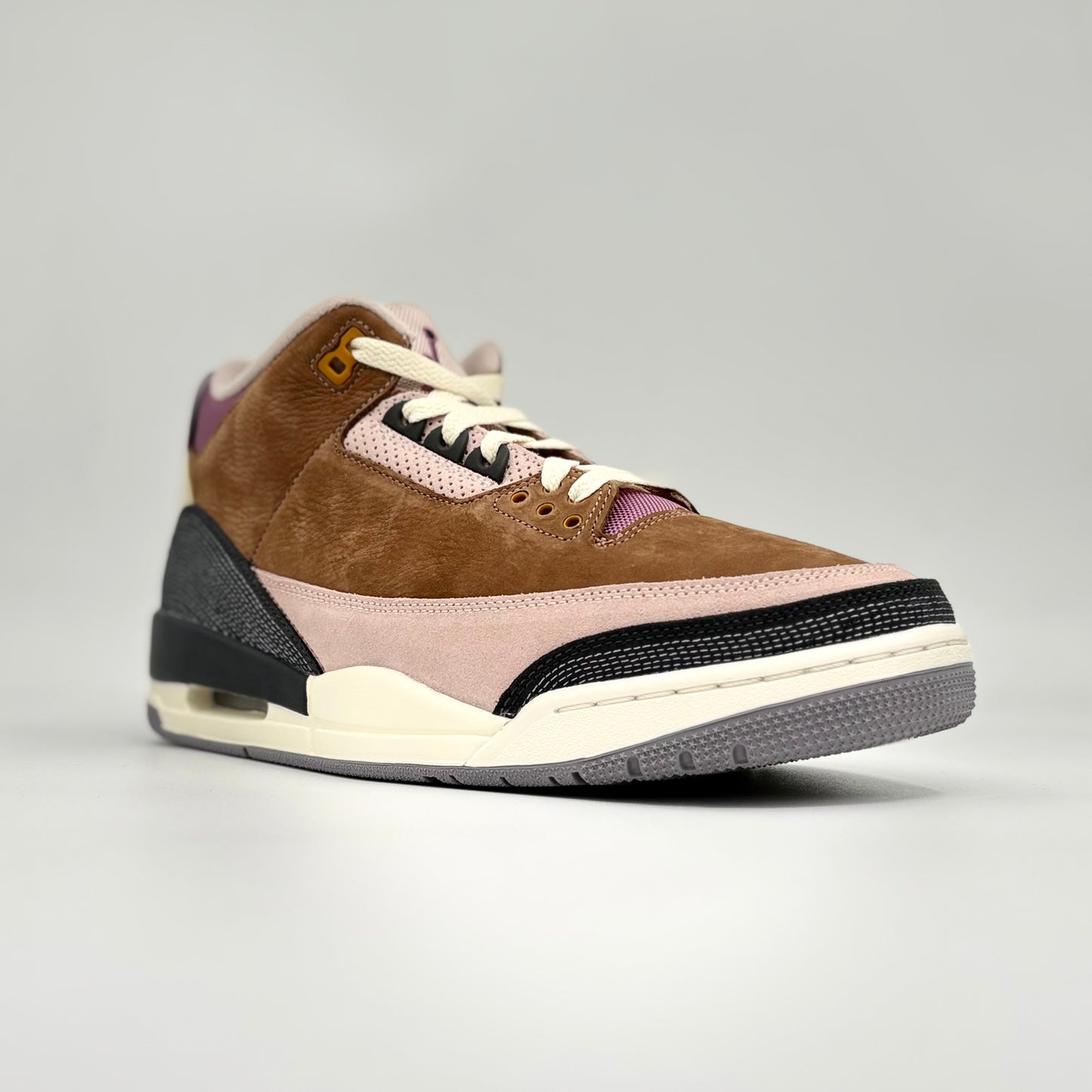 Air Jordan 3 Retro "Winterized - Archaeo Brown"