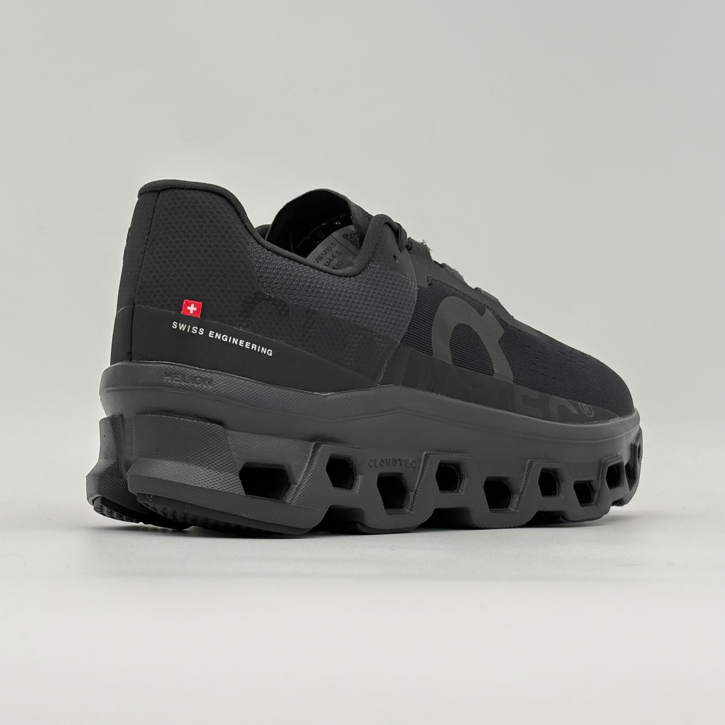 On Running Cloudmonster Black Magnet W