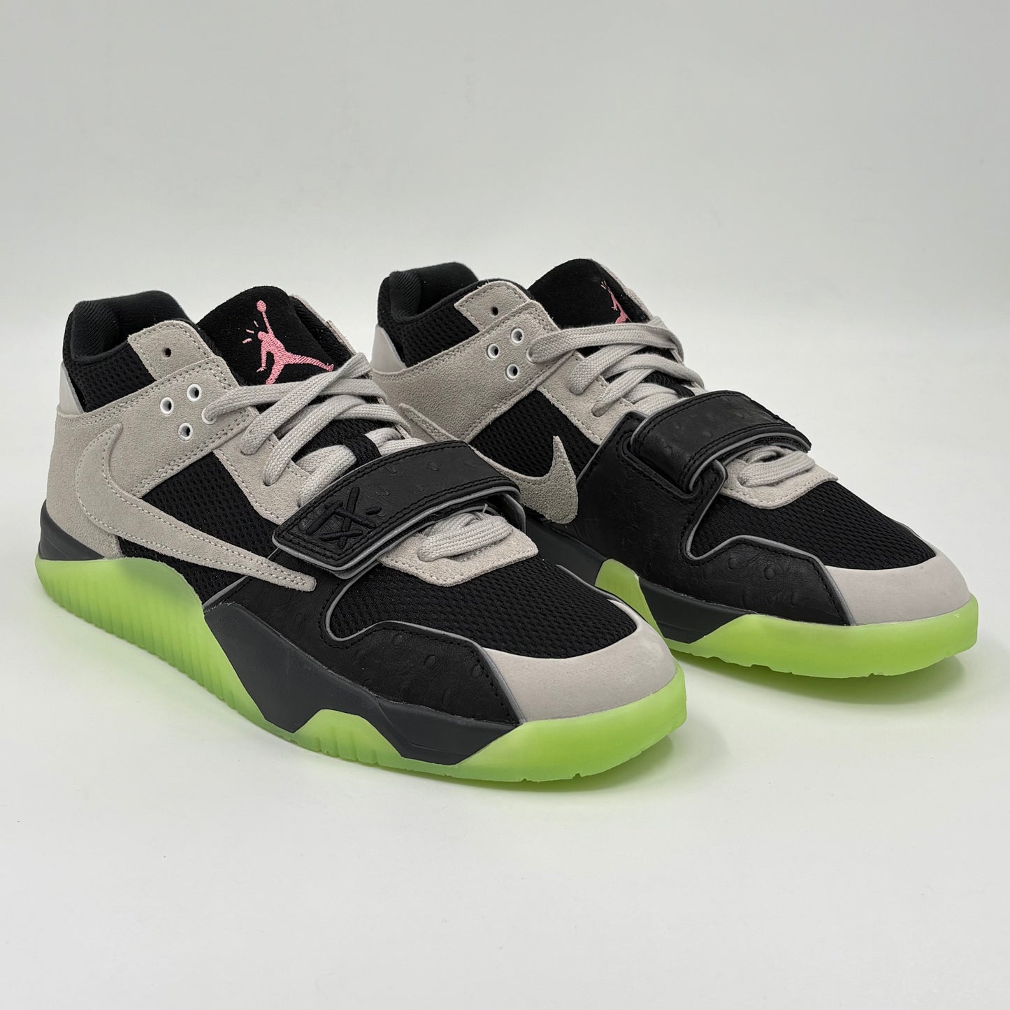 Nike Air Trainer 1 Travis Scott