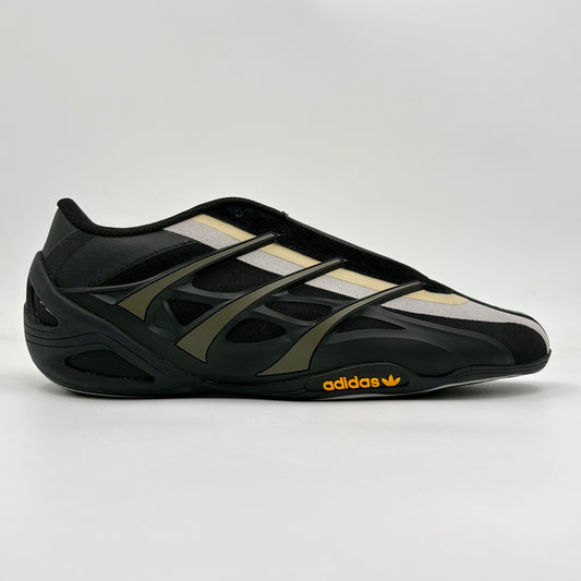 Adidas Adiracer GT
Bad Bunny x Mercedes AMG Branch Sand