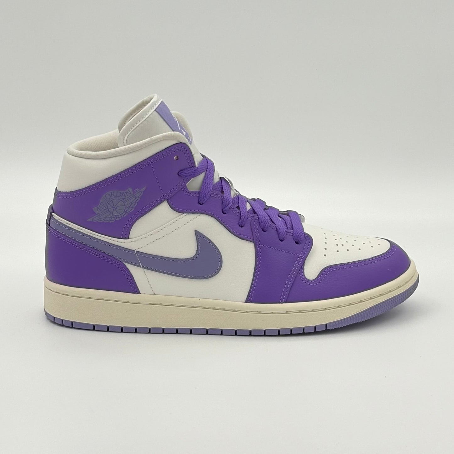 Jordan 1 Mid Action Grape