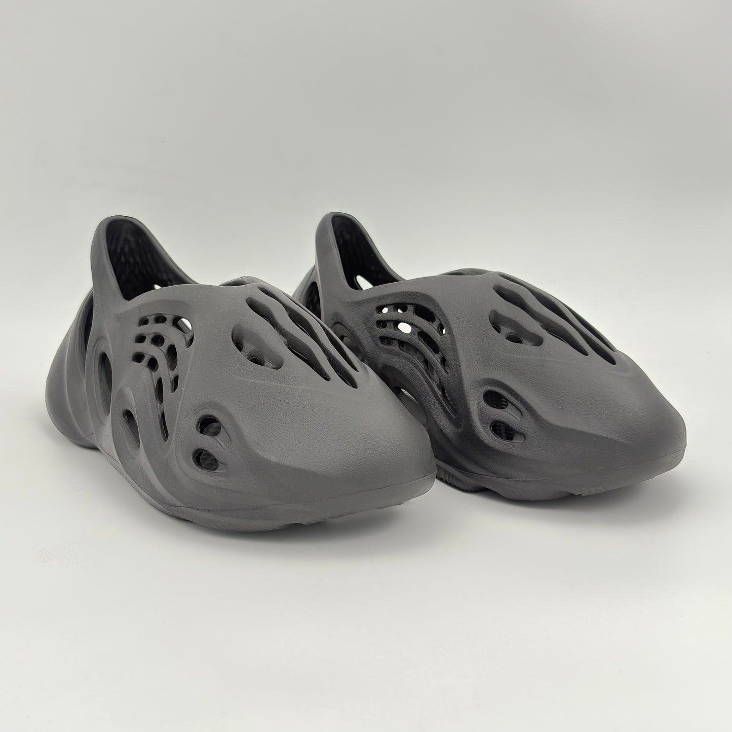 Adidas Yeezy Foam RNR Onyx