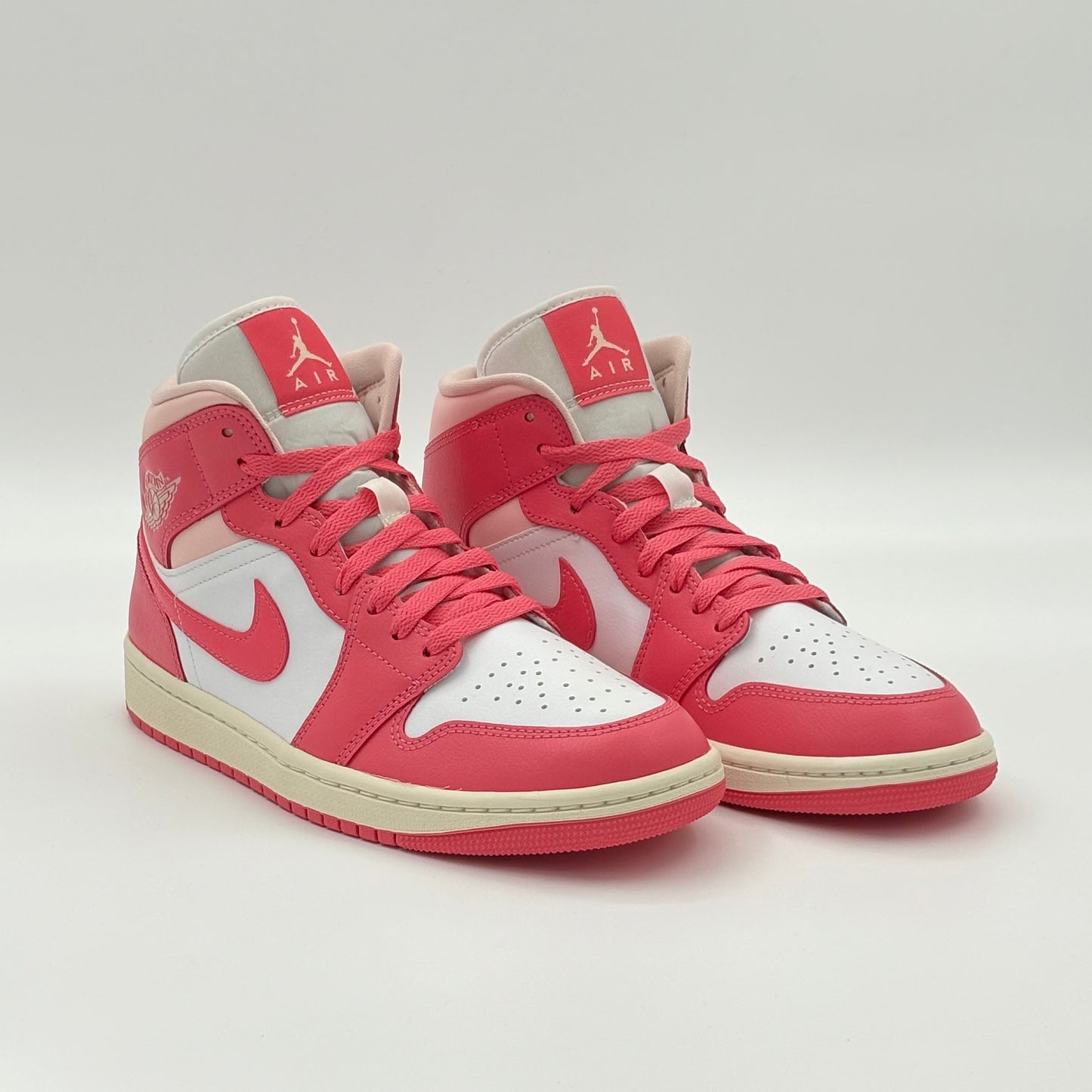 Jordan 1 Mid Strawberries and Cream
