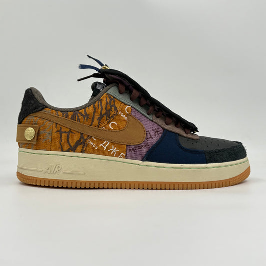 Nike Air Force 1 Low
Travis Scott Cactus Jack           (Pre-owned condition 9/10)