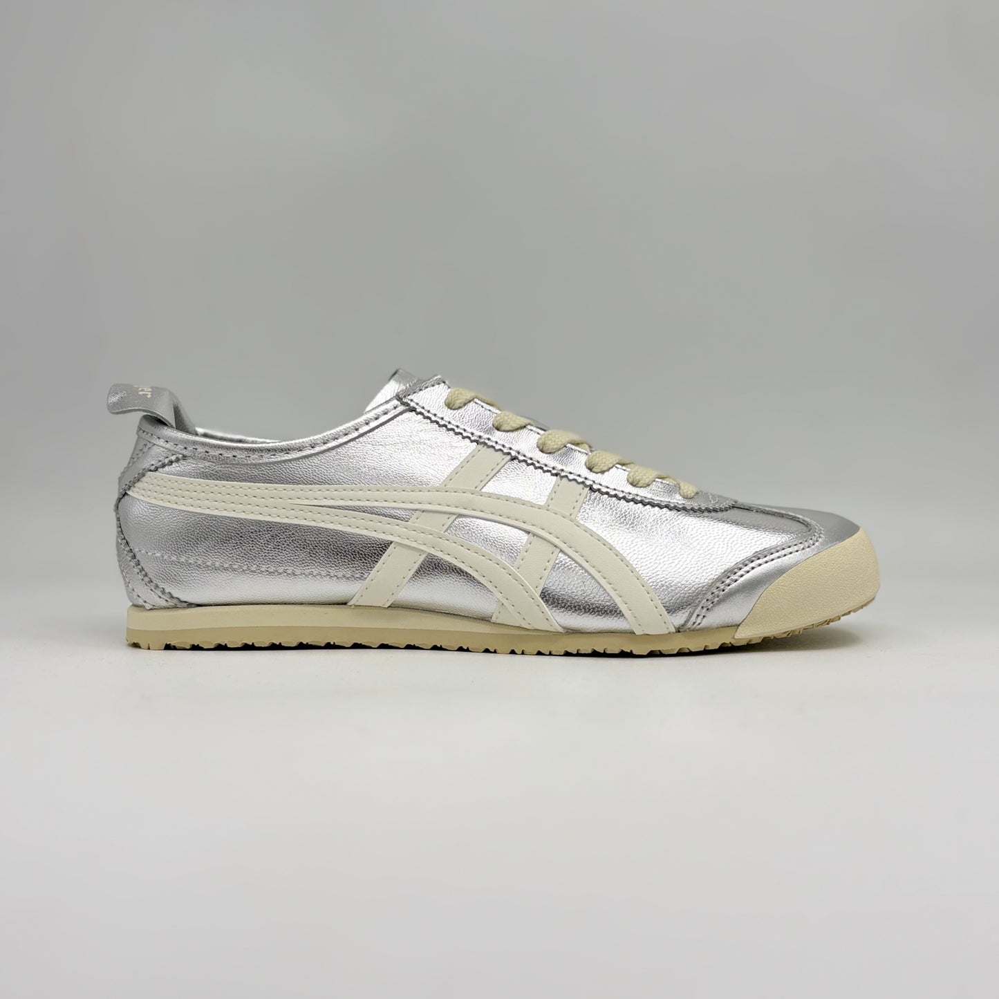 Onitsuka Tiger Mexico 66 Silver Off White