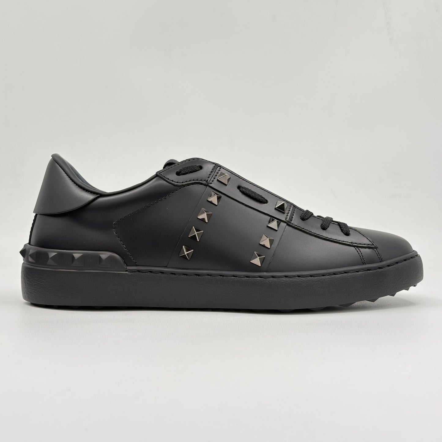 Valentino Garavani Rockstud Untitled Low