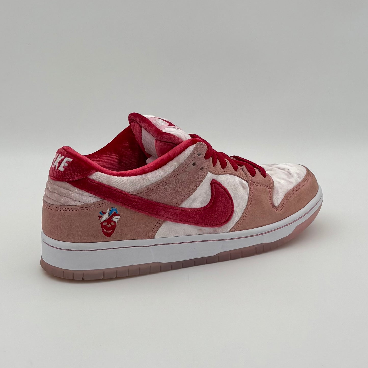 Nike SB Dunk Low StrangeLove Skateboards