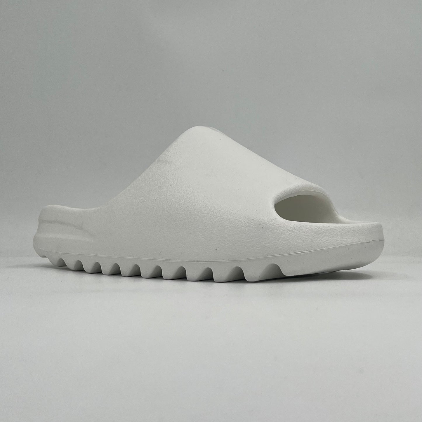 YZY YS-01 Blanco