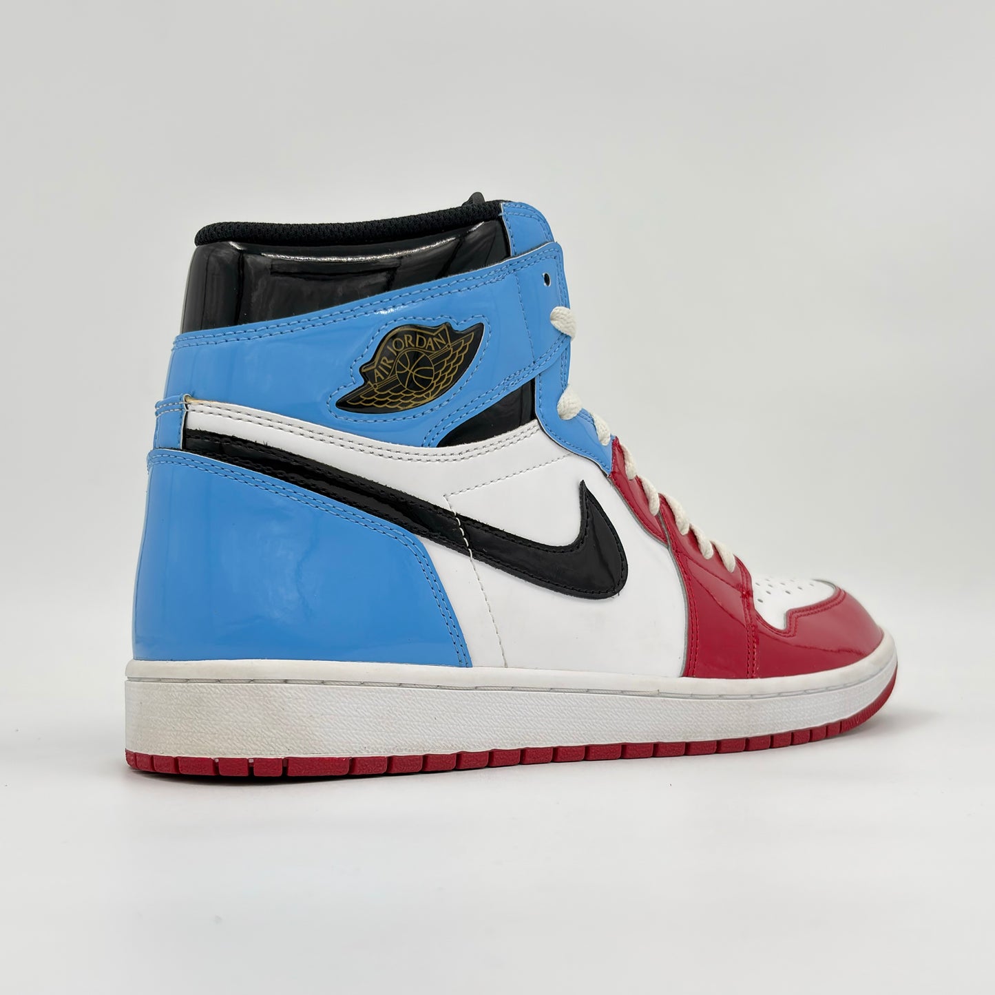 Air Jordan 1 Retro High OG Fearless Pre-owned