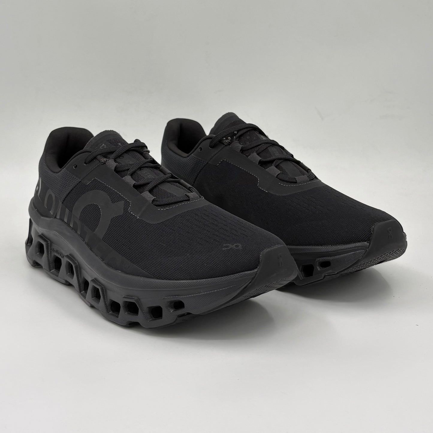 Cloudmonster All Black