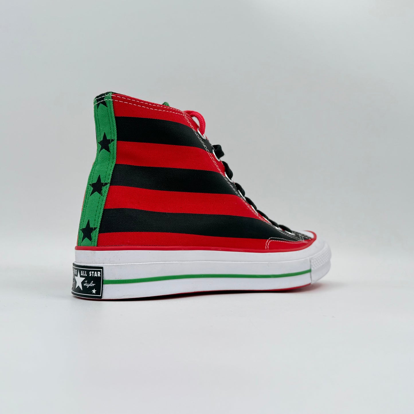 Converse Chuck Taylor All Star 70 Hi
Denim Tears Black (No box)