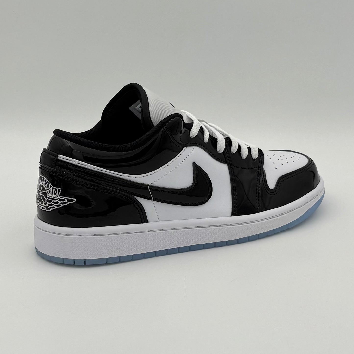 Jordan 1 Low SE Concord