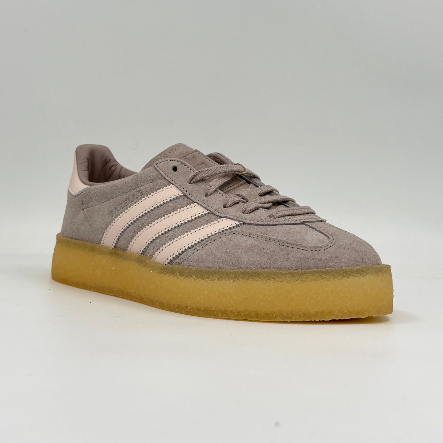 Adidas Clarks 8th Street Gazelle Indoor
by Ronnie Fieg Molecule Exclusive