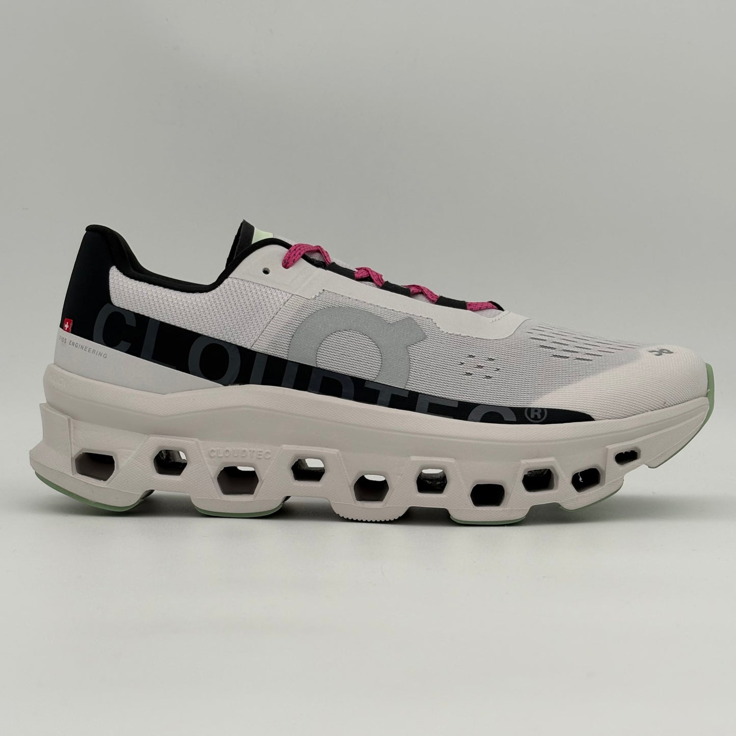 On Running Cloudmonster Frost Black