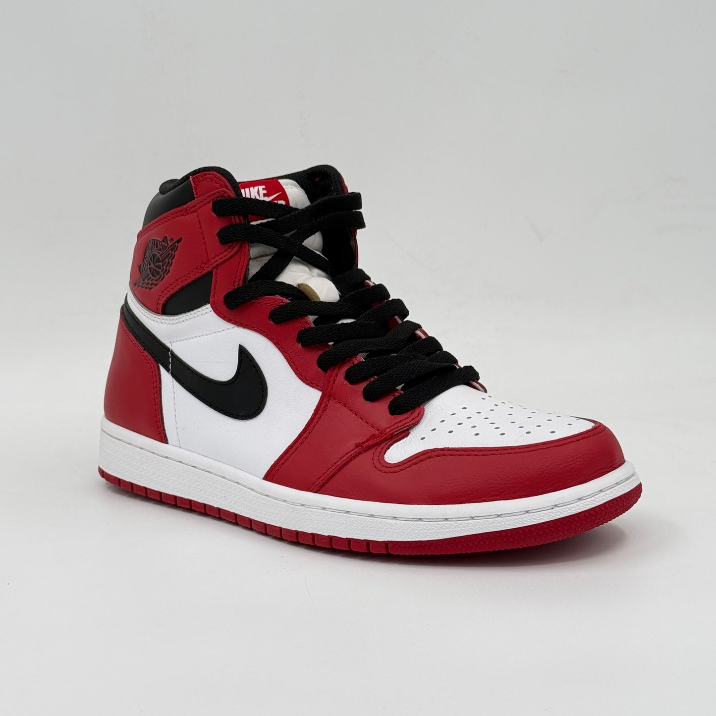 Jordan 1 Retro
Chicago (2015)