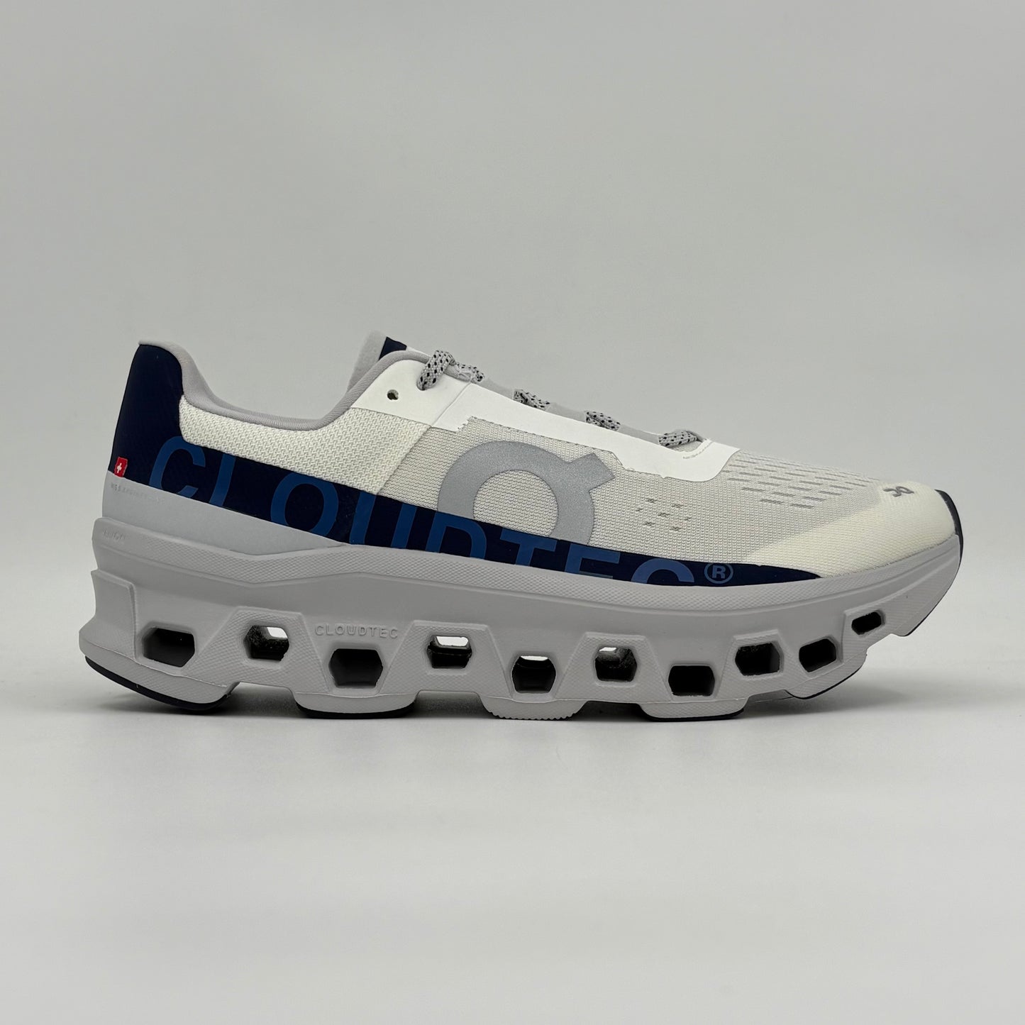 On Running Cloudmonster Ivony Midninght