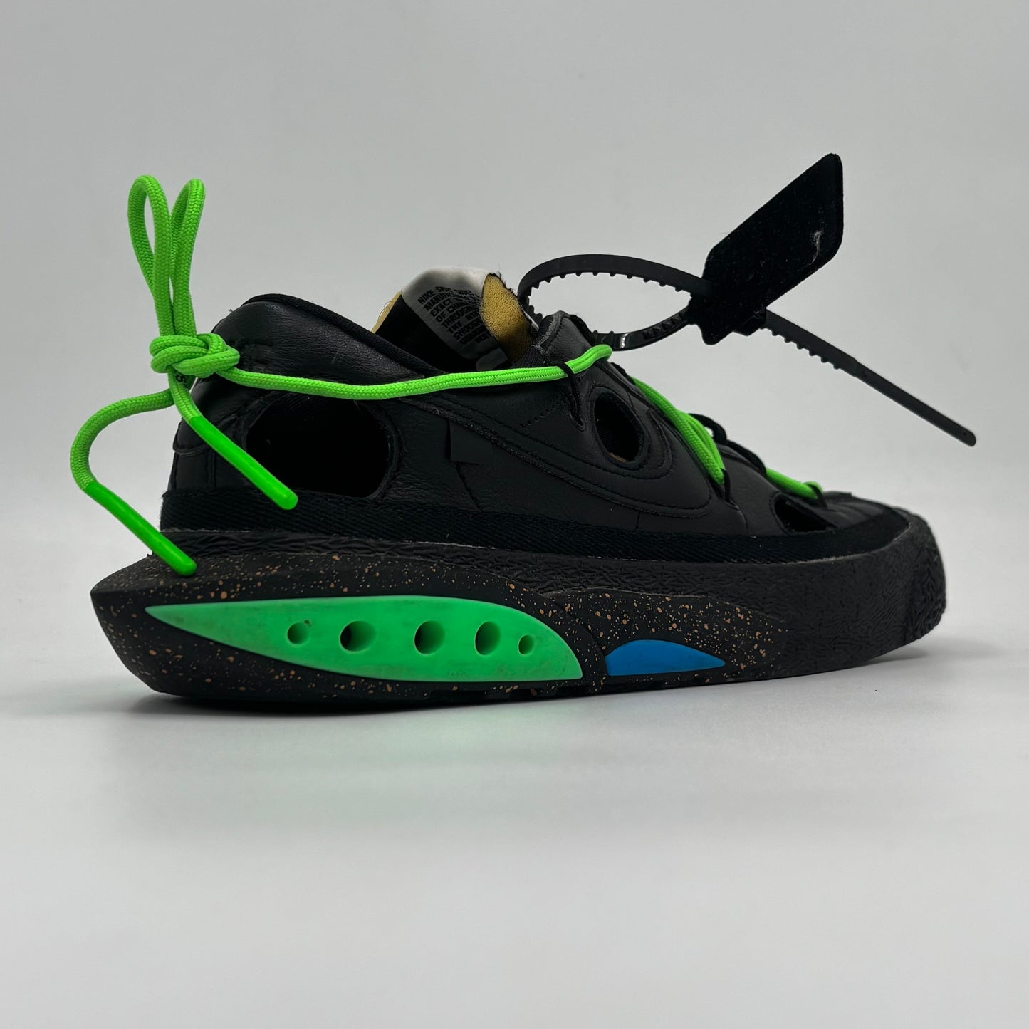 Nike Blazer Low x Off-White 'Black and Electro Green